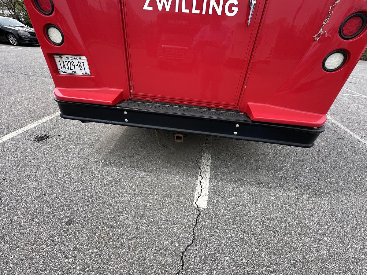 Used 2019 Ford E-450 24 Passenger Shuttle Bus W/Luggage