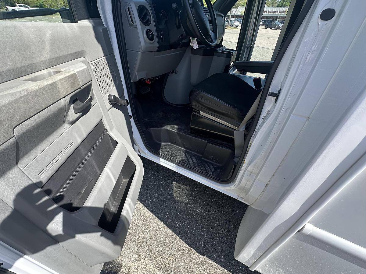 Refurbished 2019 Ford