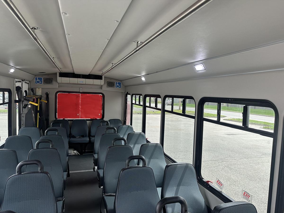 Used 2021 Ford E-450 24/2 Wheelchair Shuttle Bus