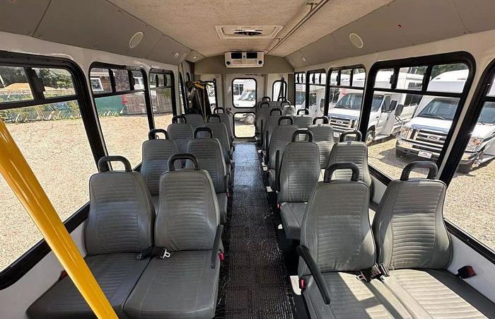 Refurbished 2016 Ford E-450 18/2 WHEELCHAIR SHUTTLE BUS