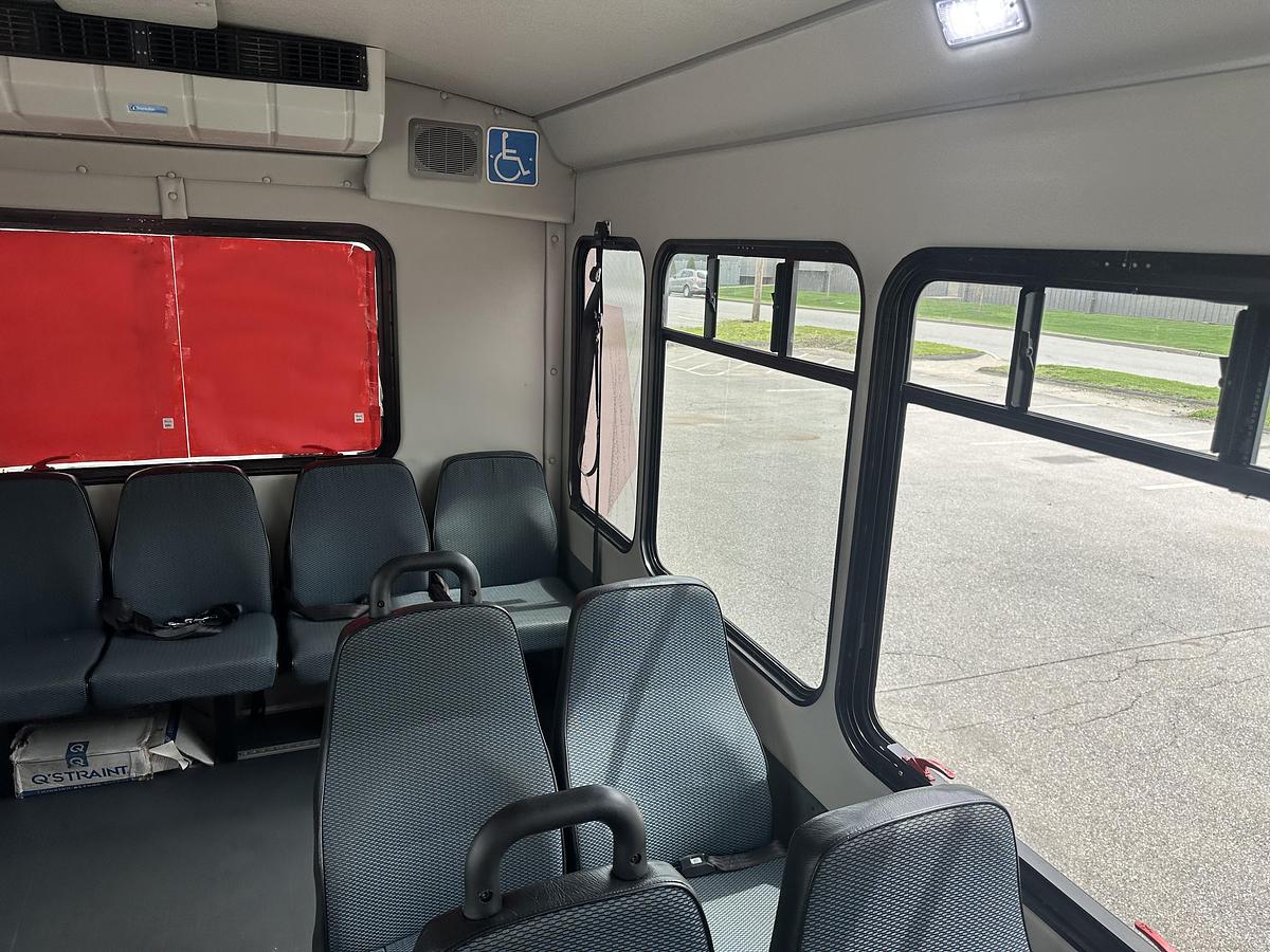 Used 2021 Ford E-450 24/2 Wheelchair Shuttle Bus
