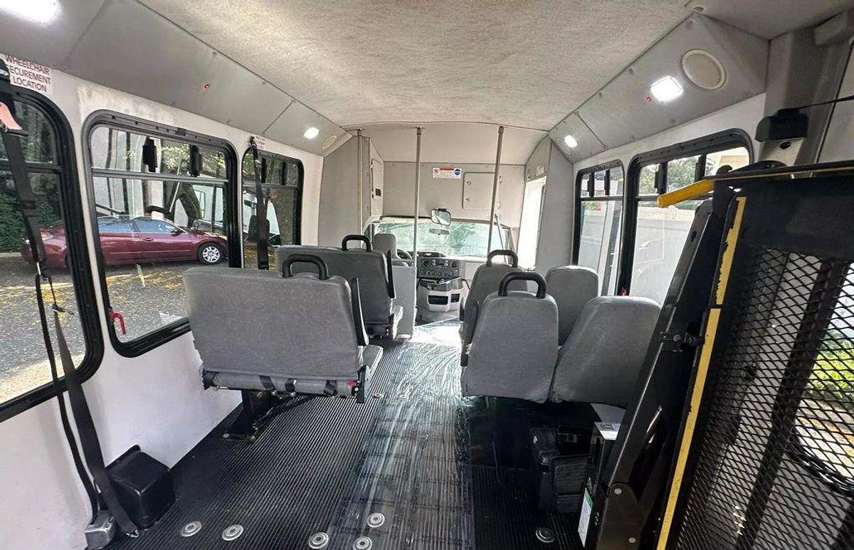 Refurbished 2015 Ford E-350 Non CDL 8/4 Wheelchair Shuttle Bus