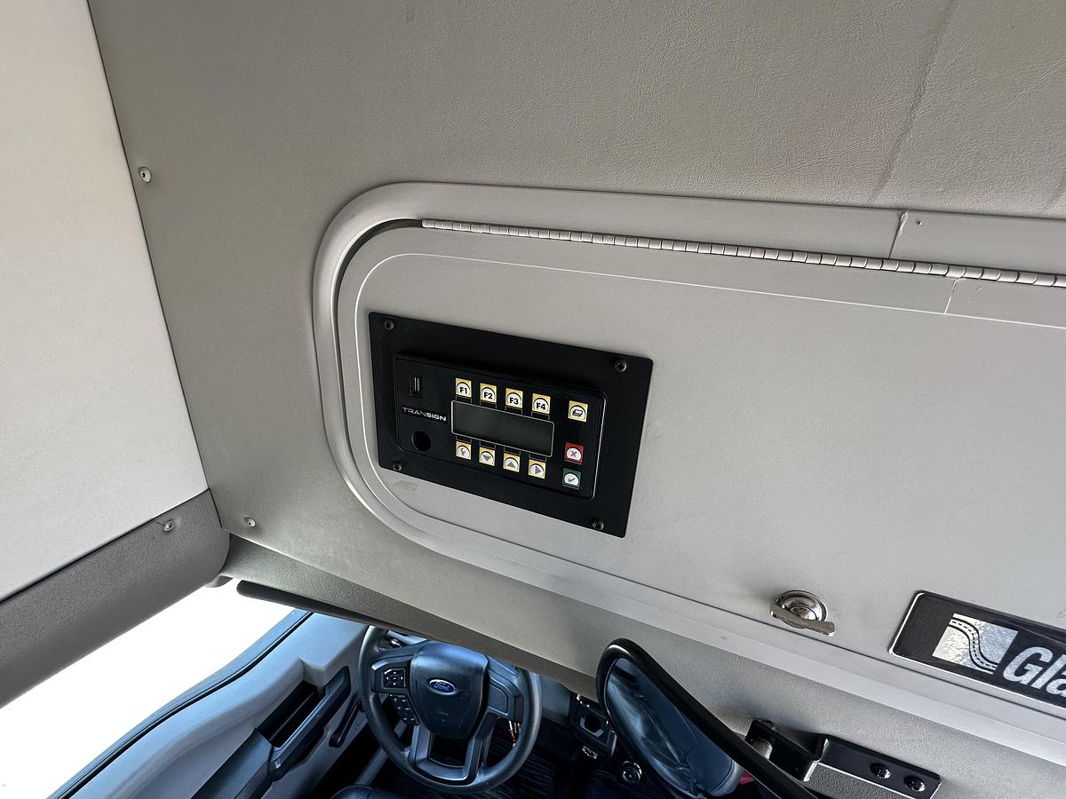 Refurbished 2018 Ford F550 Glaval Wheelchair Shuttle Bus 28 Passenger 2 Wheelchair