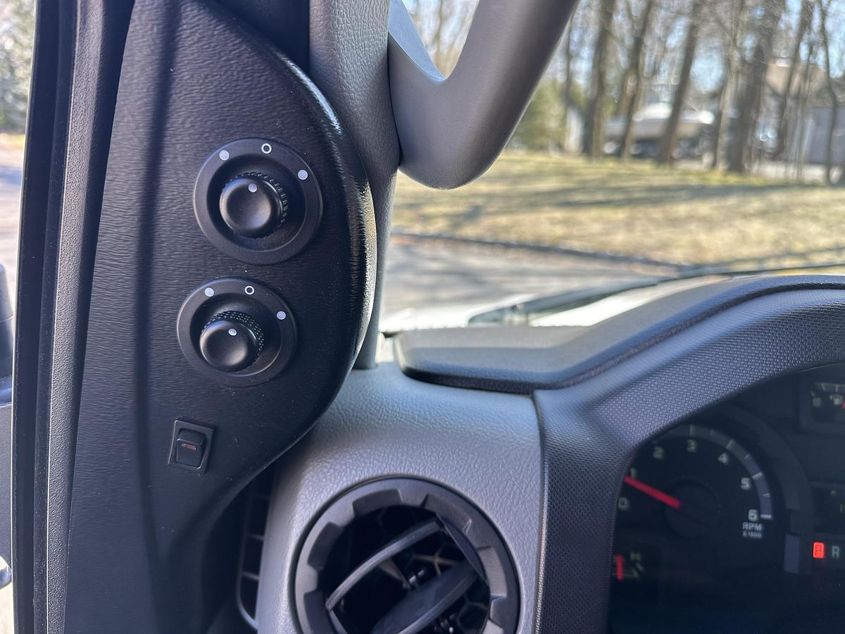 Refurbished 2017 Ford E-450