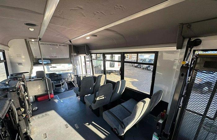 Refurbished 2016 Ford E-450 NON CDL 12/4 WHEELCHAIR SHUTTLE BUS