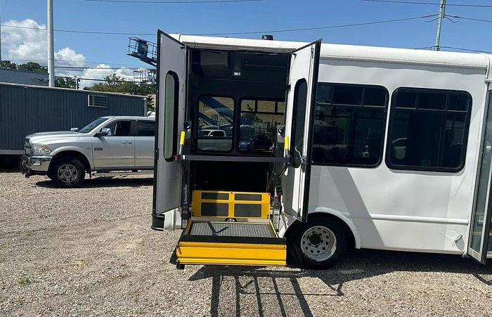 Refurbished 2017 Ford NON CDL TRANSIT T350 8/4 CNG WHEELCHAIR SHUTTLE BUS