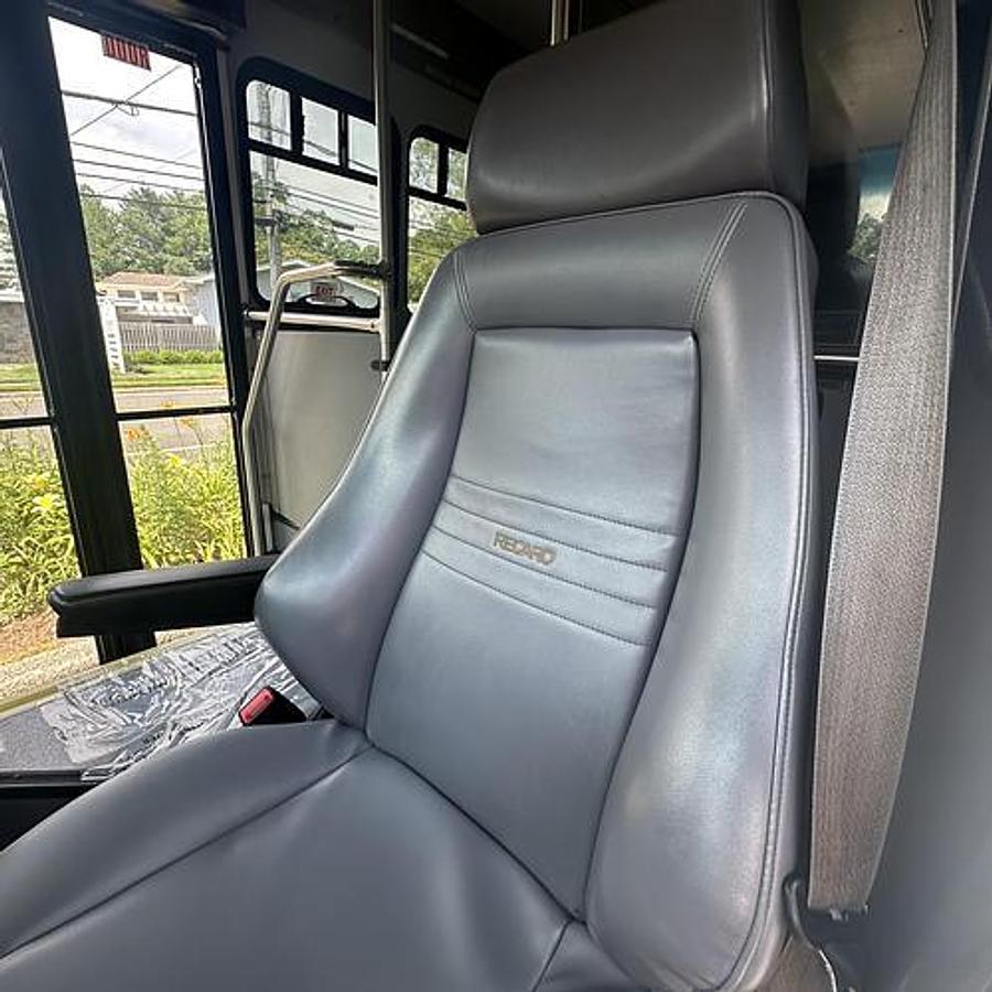 Refurbished 2017 Ford E-450 NON CDL 12 / 4 WHEELCHAIR SHUTTLE BUS