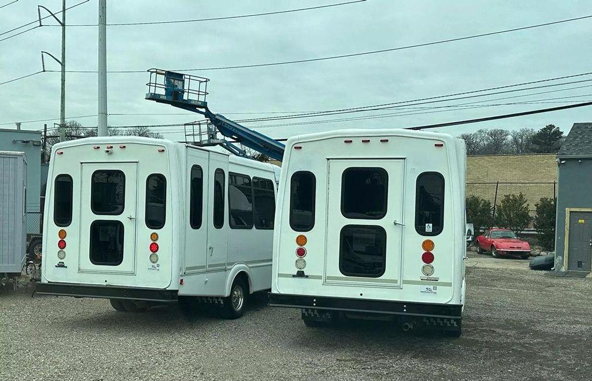 Used 2015 Ford E-350 Non CDL 8/4 Wheelchair Shuttle Bus