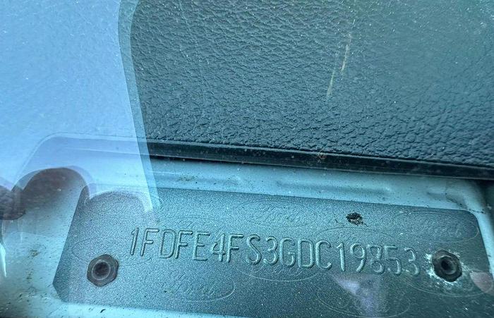 Refurbished 2016 Ford E-450 NON CDL 12/4 WHEELCHAIR SHUTTLE BUS