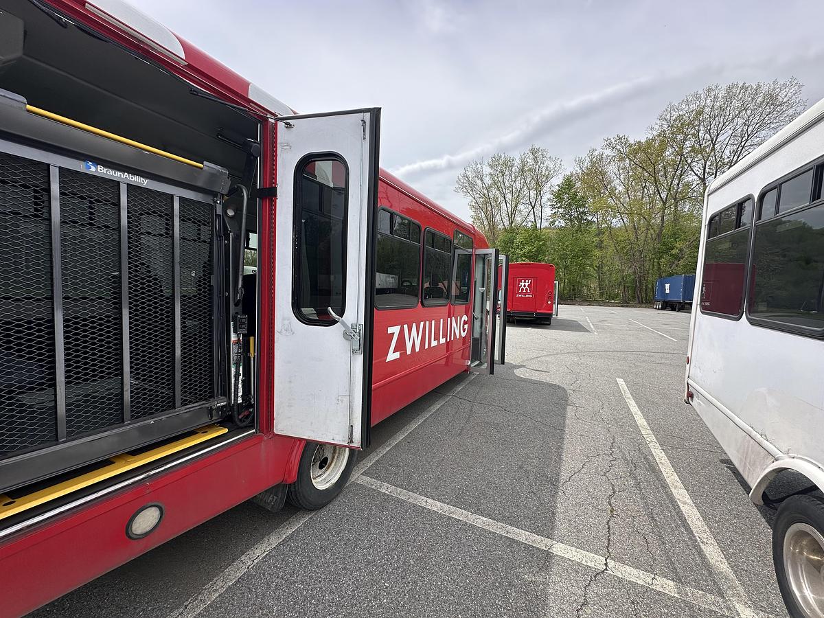 Used 2021 Ford E-450 24/2 Wheelchair Shuttle Bus