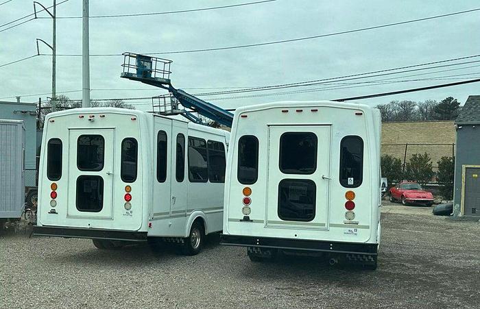 Refurbished 2015 Ford E-350 Non CDL 8/4 Wheelchair Shuttle Bus