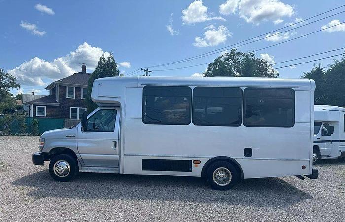 Refurbished 2017 Ford E450 NON CDL 14 / 2 WHEELCHAIR SHUTTLE BUS