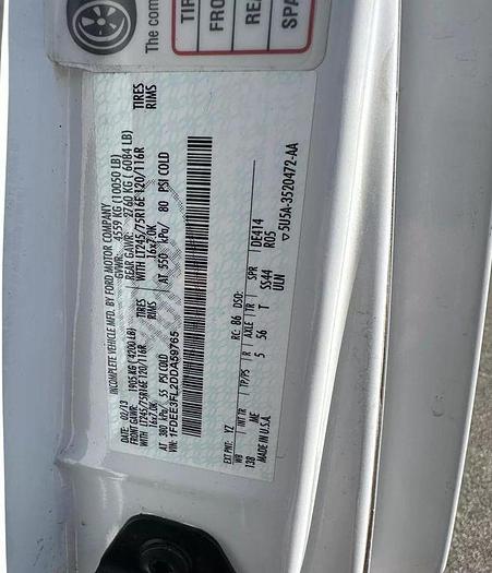 Refurbished 2013 Ford E-350 Non CDL 6/2 Wheelchair Shuttle Bus