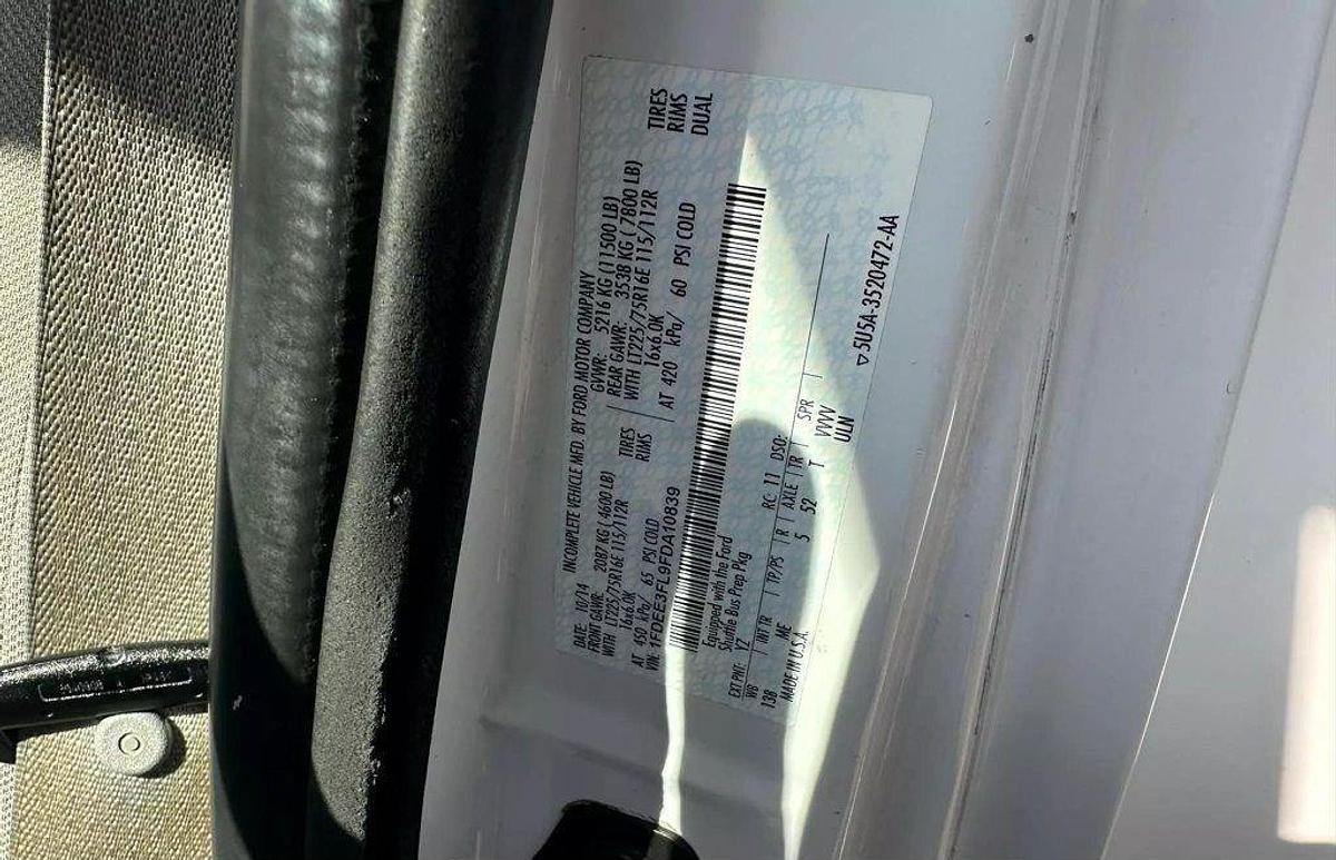 Refurbished 2015 Ford E-350 Non CDL 8/4 Wheelchair Shuttle Bus