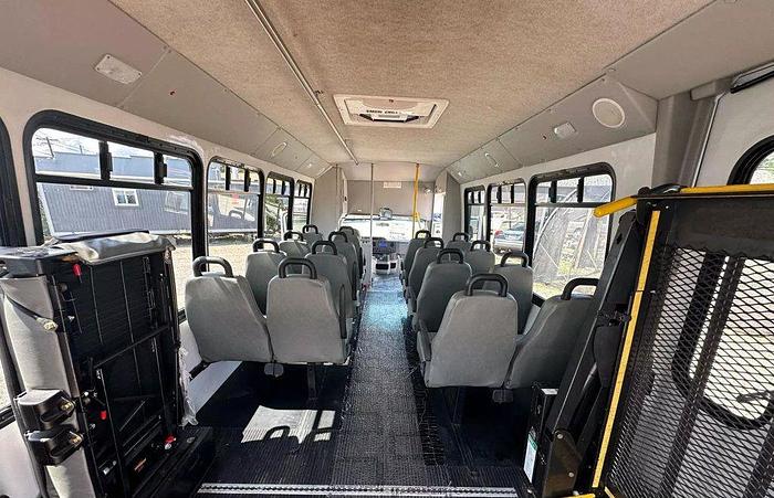 Refurbished 2016 Ford E-450 18/2 WHEELCHAIR SHUTTLE BUS