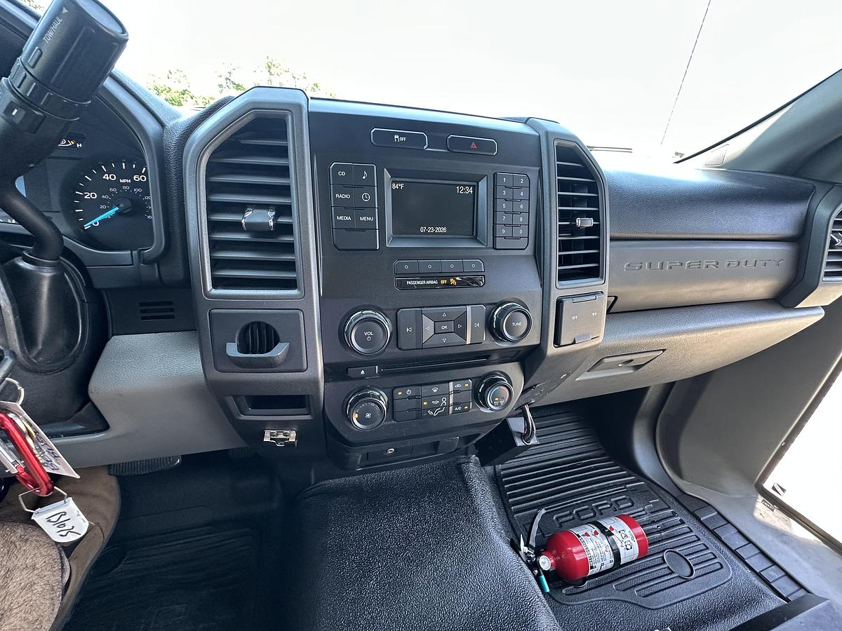 Refurbished 2018 Ford F550 Glaval Wheelchair Shuttle Bus 28 Passenger 2 Wheelchair