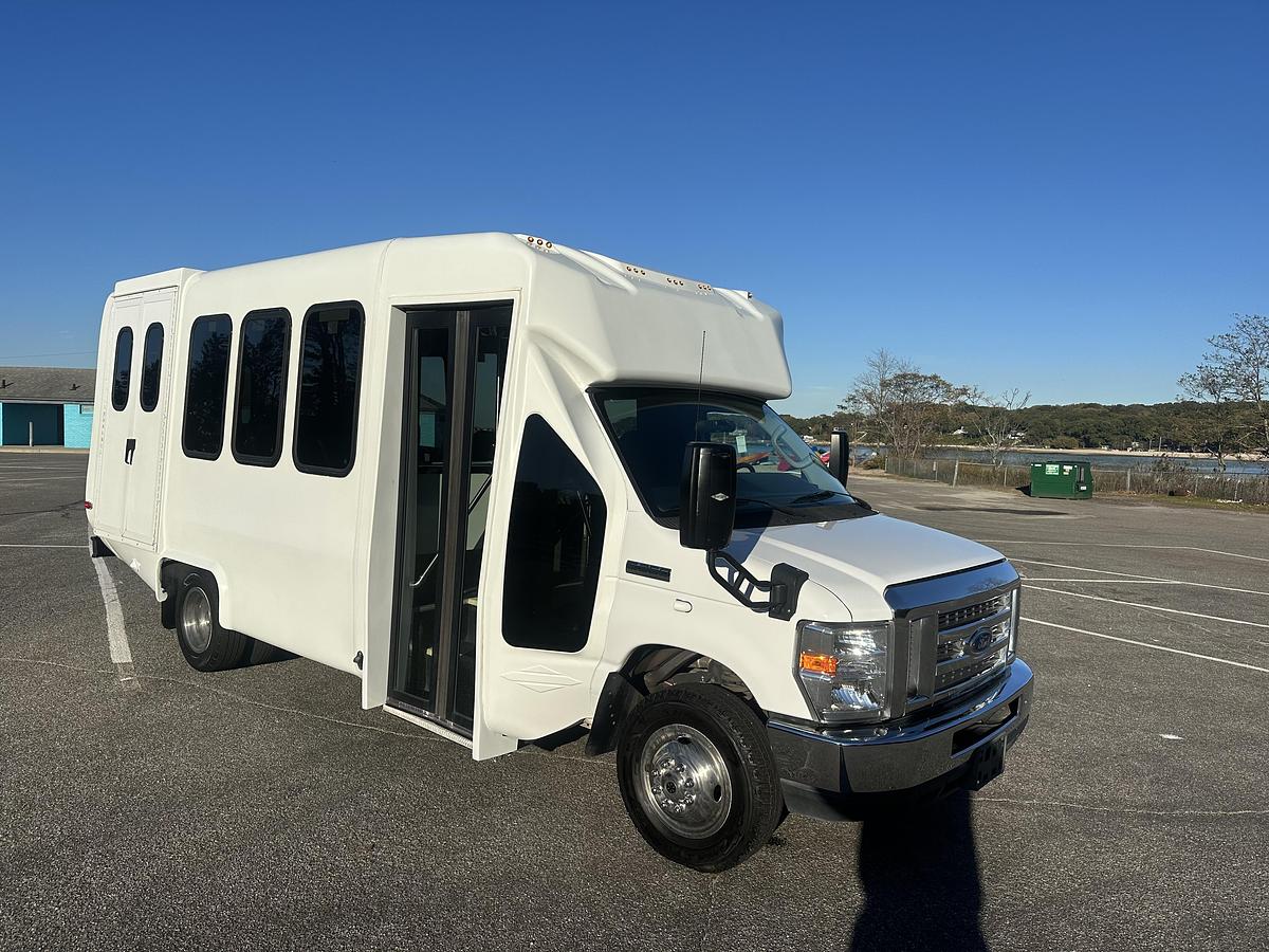 Refurbished 2018 Ford E-350 Non-CDL 13/2 Wheelchair Shuttle Bus