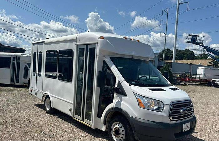 Refurbished 2017 Ford NON CDL TRANSIT T350 8/4 CNG WHEELCHAIR SHUTTLE BUS