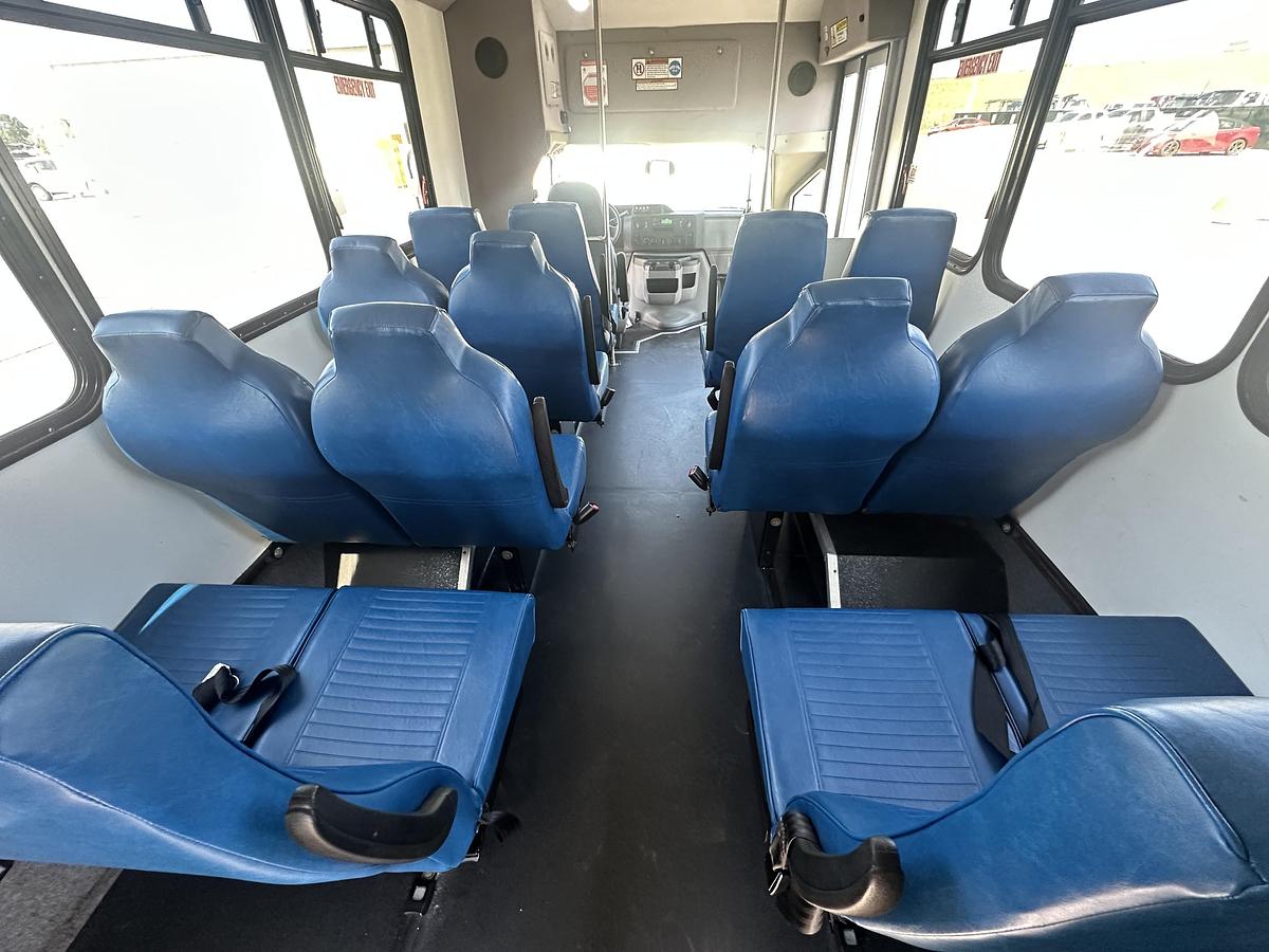 Refurbished 2017 Ford E-450 14 Passenger Shuttle Bus