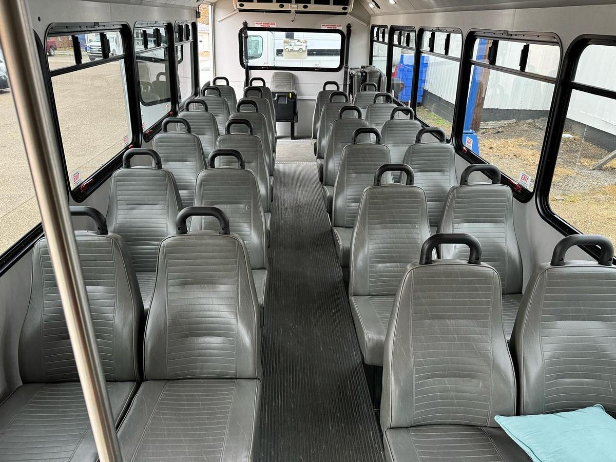 Refurbished 2012 Ford F-550 Glaval Wheelchair Shuttle Bus 30/2