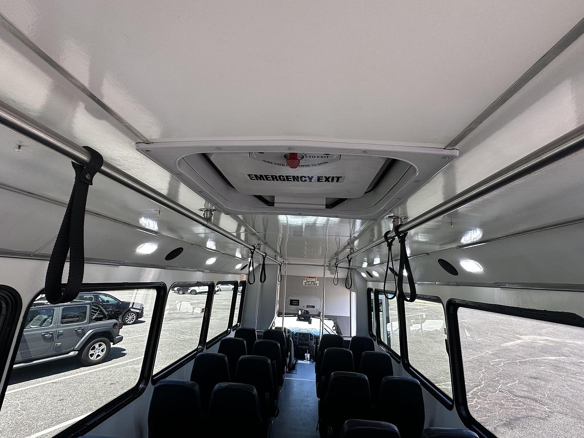 Refurbished 2018 Ford F550 Glaval Wheelchair Shuttle Bus 28 Passenger 2 Wheelchair