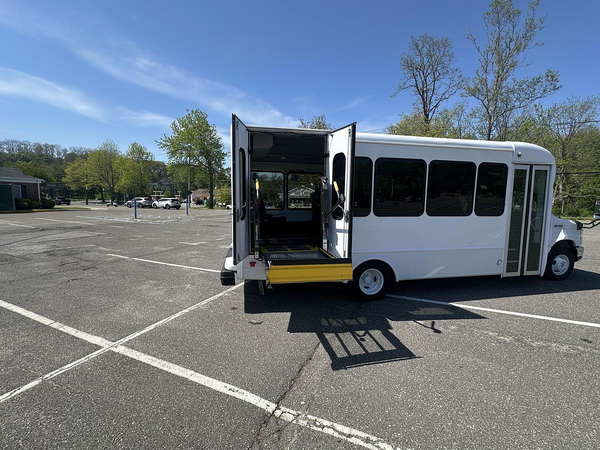 Refurbished 2019 Ford