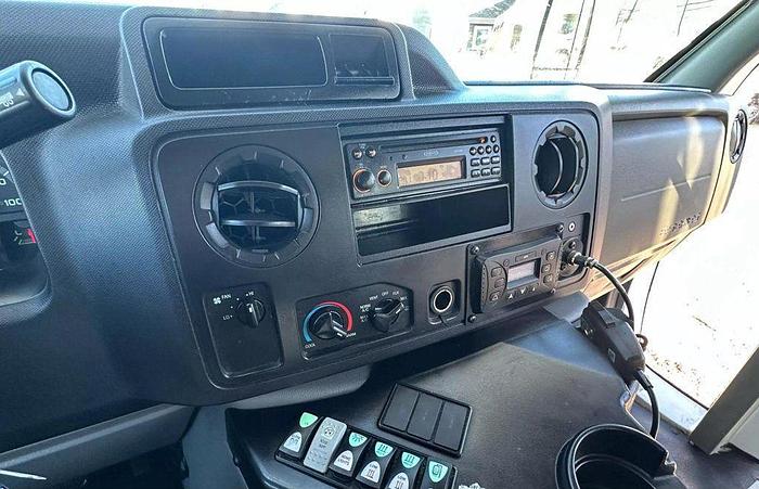 Refurbished 2016 Ford E-450 NON CDL 12/4 WHEELCHAIR SHUTTLE BUS