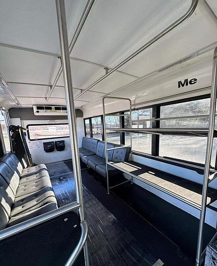 Refurbished 2016 FORD NON CDL AIRPORT SEATING 12/2 WHEELCHAIR SHUTTLE