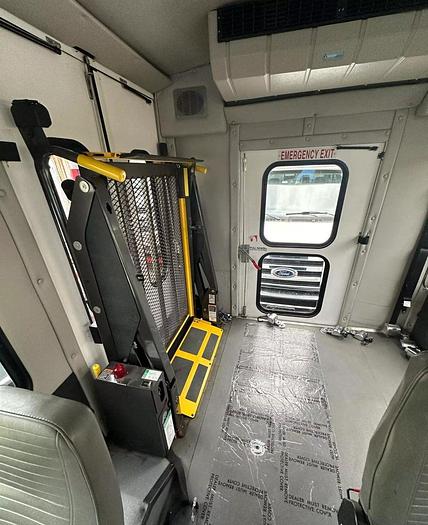 Refurbished 2017 Ford NON CDL TRANSIT T350 8/4 CNG WHEELCHAIR SHUTTLE BUS