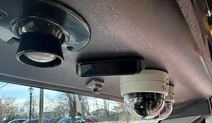 Refurbished 2013 Ford E-350 Non CDL 6/2 Wheelchair Shuttle Bus