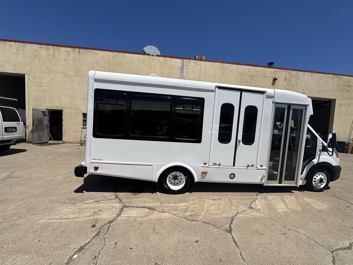 Refurbished 2020 FORD Transit 8/4