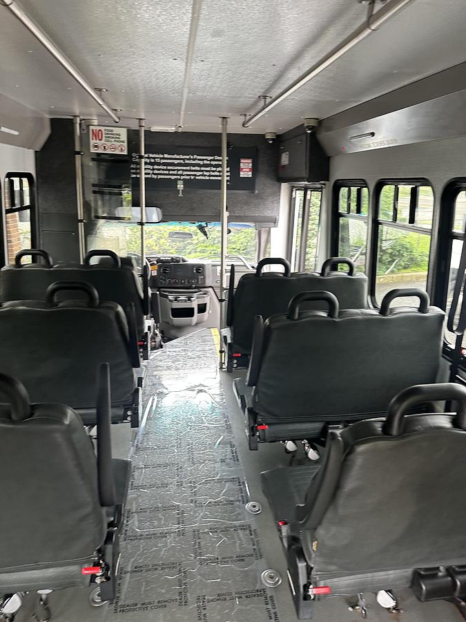 Refurbished 2017 Ford E-450