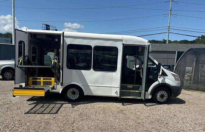 Refurbished 2017 Ford NON CDL TRANSIT T350 8/4 CNG WHEELCHAIR SHUTTLE BUS