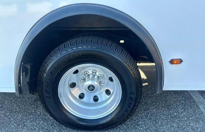 Refurbished 2016 FORD NON CDL AIRPORT SEATING 12/2 WHEELCHAIR SHUTTLE