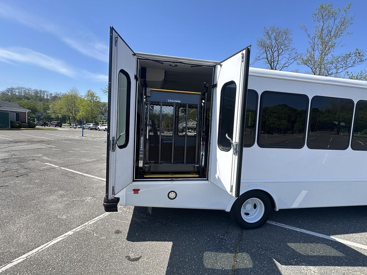 Refurbished 2019 Ford