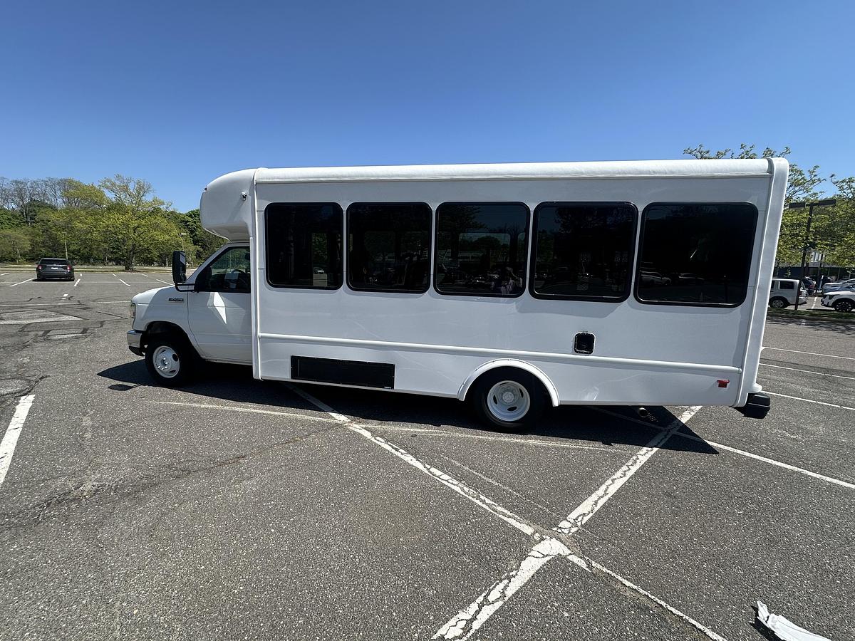 Refurbished 2019 Ford