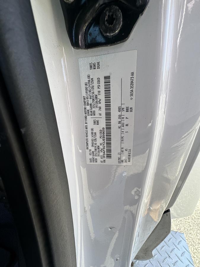 Refurbished 2018 Ford F550 Glaval Wheelchair Shuttle Bus 28 Passenger 2 Wheelchair