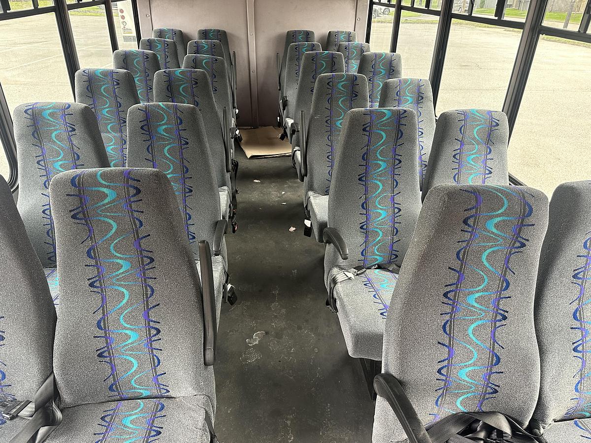 Used 2019 Ford E-450 24 Passenger Shuttle Bus W/Luggage