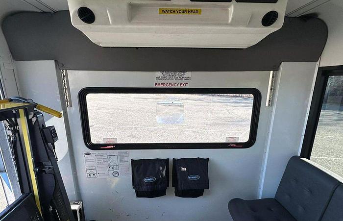 Refurbished 2016 FORD NON CDL AIRPORT SEATING 12/2 WHEELCHAIR SHUTTLE