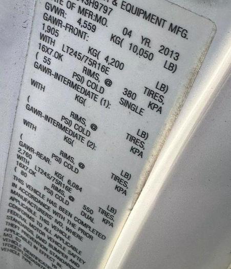 Refurbished 2013 Ford E-350 Non CDL 6/2 Wheelchair Shuttle Bus