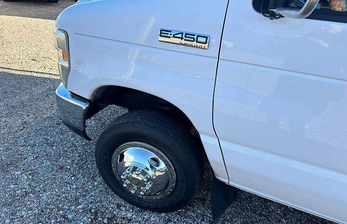 Refurbished 2016 Ford E-450 NON CDL 12/4 WHEELCHAIR SHUTTLE BUS