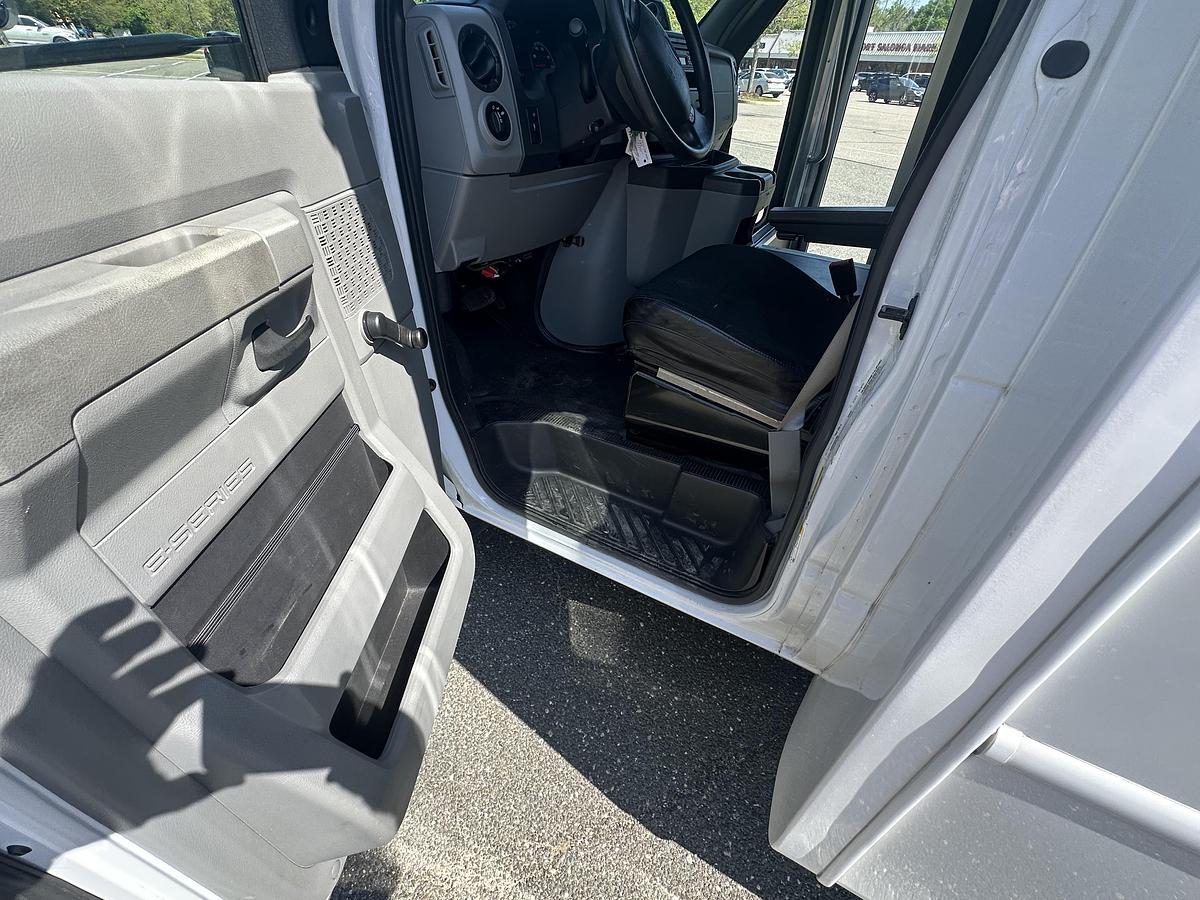 Refurbished 2019 Ford