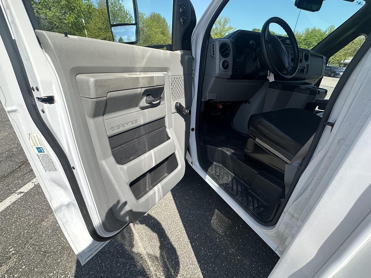 Refurbished 2019 Ford