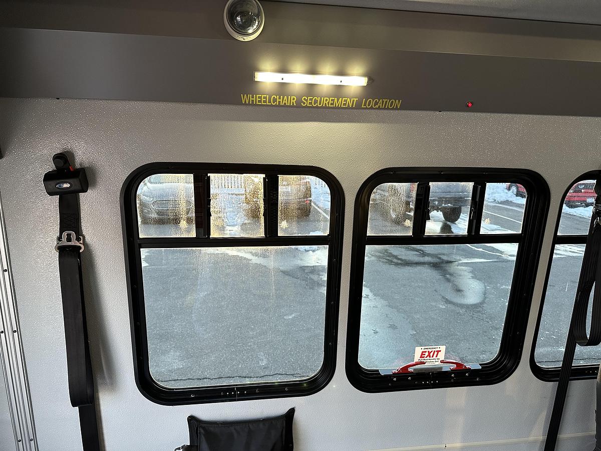 Refurbished 2017 Ford E-450