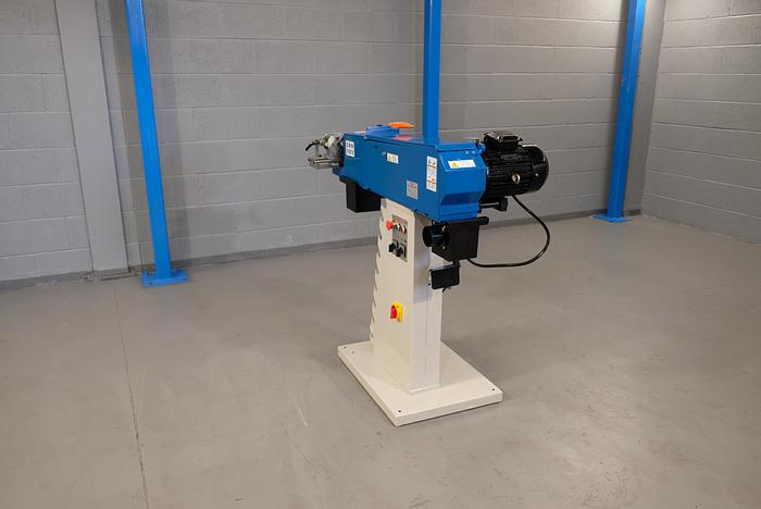 Mach- Notch 100U tube notcher 76mm capacity