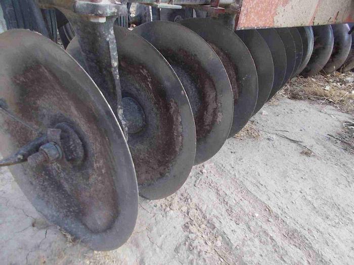 Used 21' International 475 Disk
