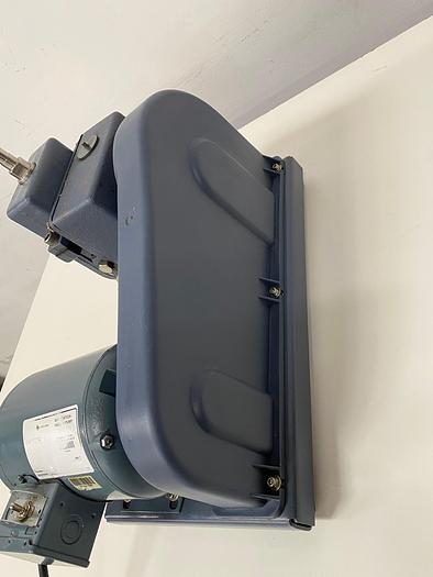 Used Welch S55JXMPF-6788 Duoseal Vacuum Pump 1400B 115V