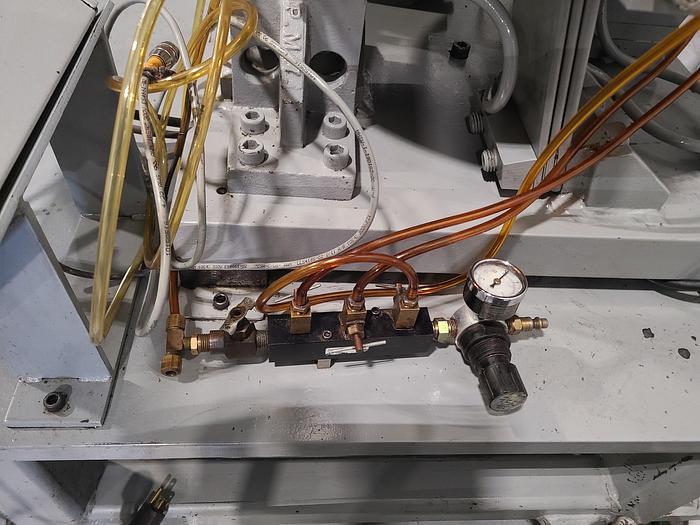 Used  Draft - Mid - West Feeder Rodix Feeder Cube Plus Series