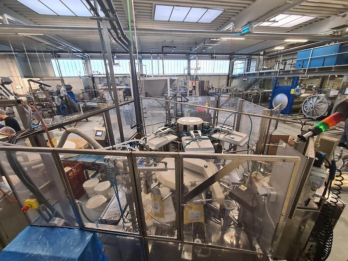 Gebraucht Abfüll - Linie für stückige Produkte in vorgefertigte Beutel