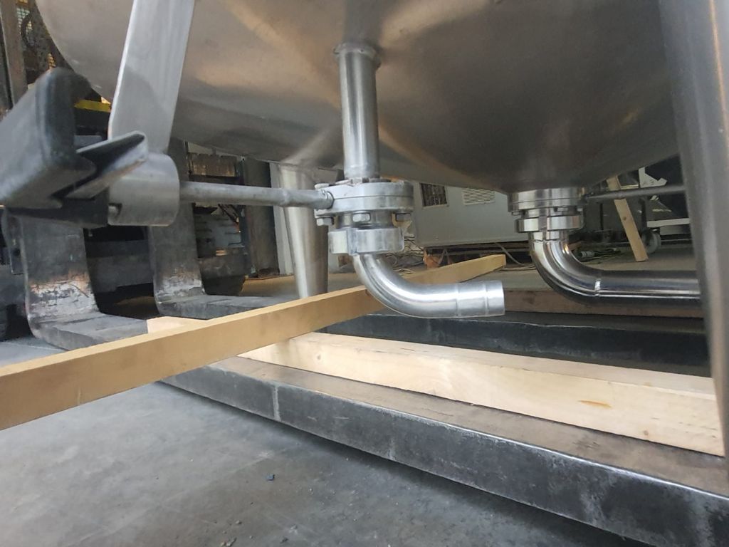 Used DIESSEL - Recipiente Stoccaggio/Preparazione - REATTORE PER LIQUIDI DA 1250 LITRI